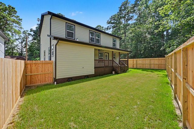 116 Sun City Lane, Conroe, TX 77304