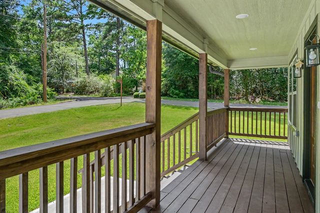 116 Sun City Lane, Conroe, TX 77304