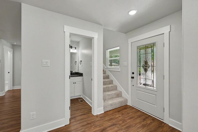 116 Sun City Lane, Conroe, TX 77304
