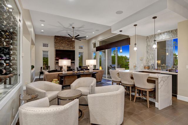 210 Gold Canyon Drive, Palm Desert, CA 92211