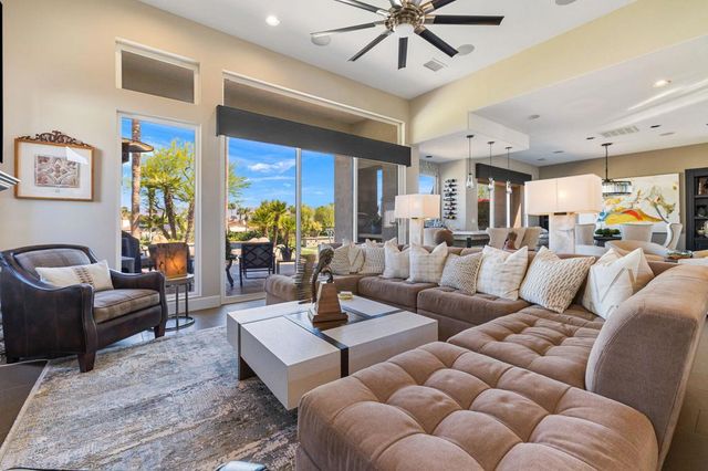 210 Gold Canyon Drive, Palm Desert, CA 92211