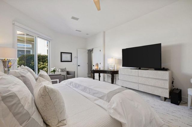 210 Gold Canyon Drive, Palm Desert, CA 92211
