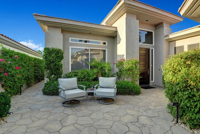 210 Gold Canyon Drive, Palm Desert, CA 92211