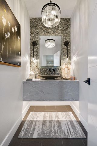 210 Gold Canyon Drive, Palm Desert, CA 92211