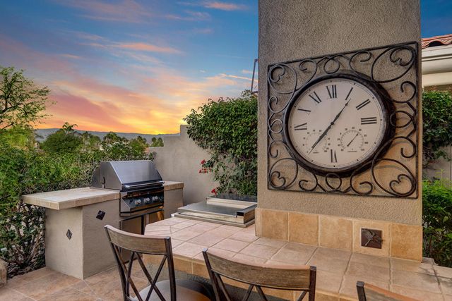 210 Gold Canyon Drive, Palm Desert, CA 92211