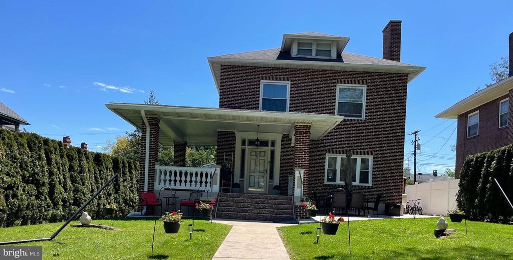519 CARSONIA AVE, Reading, PA 19606