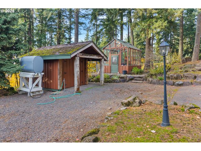 27940 Sw MOUNTAIN Rd, West Linn, OR 97068