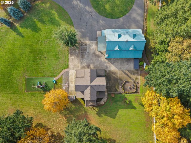 27940 Sw MOUNTAIN Rd, West Linn, OR 97068