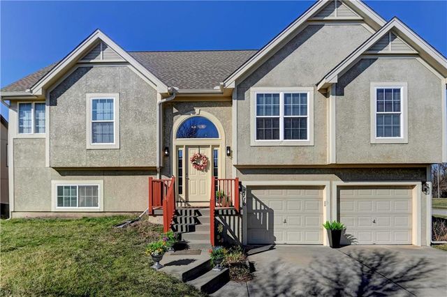 2116 NE 91st Terrace, Kansas City, MO 64155