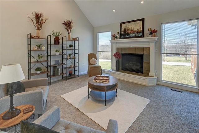 2116 NE 91st Terrace, Kansas City, MO 64155