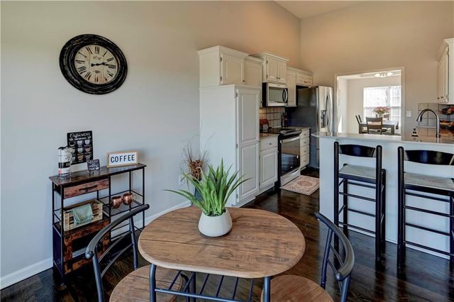 2116 NE 91st Terrace, Kansas City, MO 64155