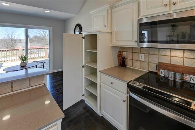 2116 NE 91st Terrace, Kansas City, MO 64155