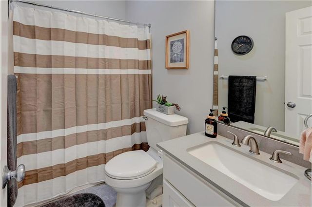 2116 NE 91st Terrace, Kansas City, MO 64155