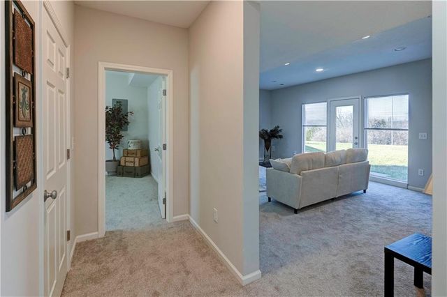 2116 NE 91st Terrace, Kansas City, MO 64155