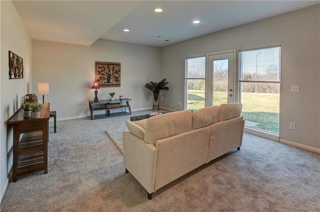 2116 NE 91st Terrace, Kansas City, MO 64155