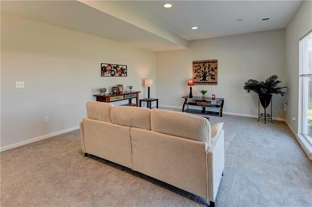 2116 NE 91st Terrace, Kansas City, MO 64155