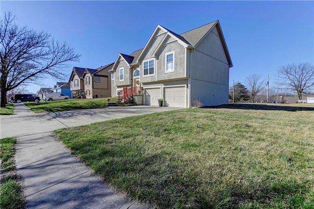 2116 NE 91st Terrace, Kansas City, MO 64155