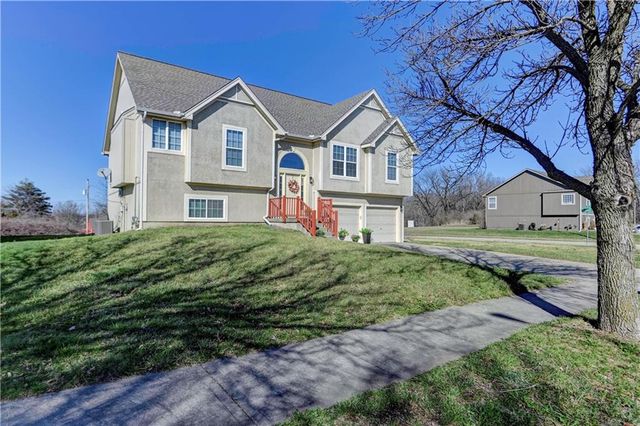 2116 NE 91st Terrace, Kansas City, MO 64155