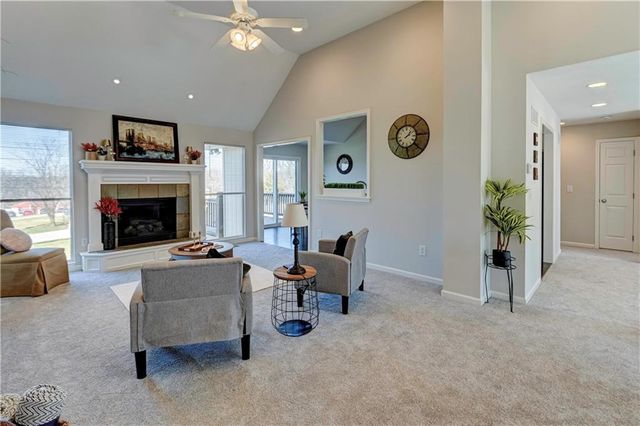 2116 NE 91st Terrace, Kansas City, MO 64155