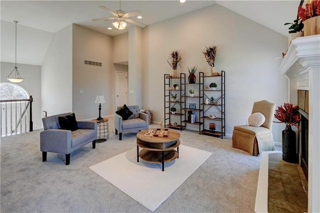 2116 NE 91st Terrace, Kansas City, MO 64155