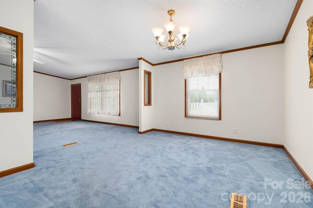 755 Fairview Loop, Hot Springs, NC 28743