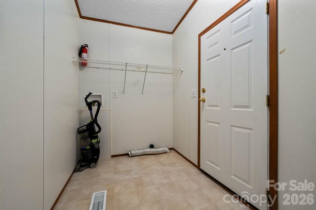 755 Fairview Loop, Hot Springs, NC 28743