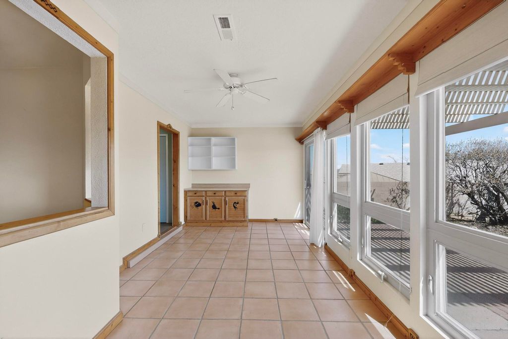 Image 32 of property listing at 6383 Roadrunner Loop NE, Rio Rancho, NM 87144