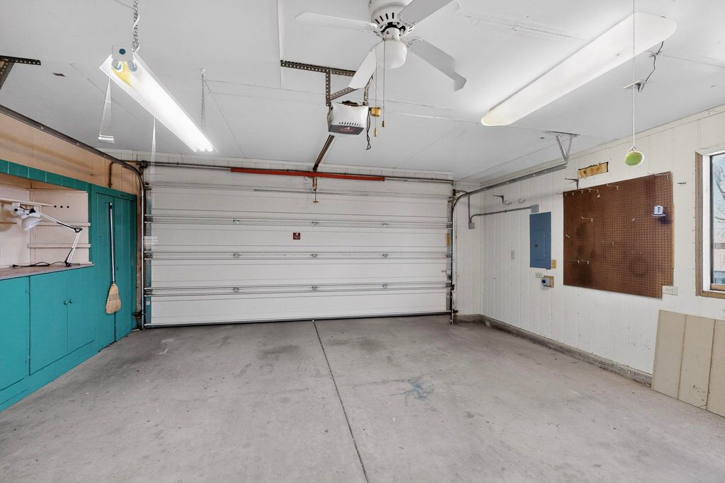 Image 36 of property listing at 6383 Roadrunner Loop NE, Rio Rancho, NM 87144