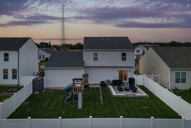 610 17th Avenue, Silvis, IL 61282