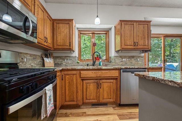 14927 Harpers Street NE, Ham Lake, MN 55304