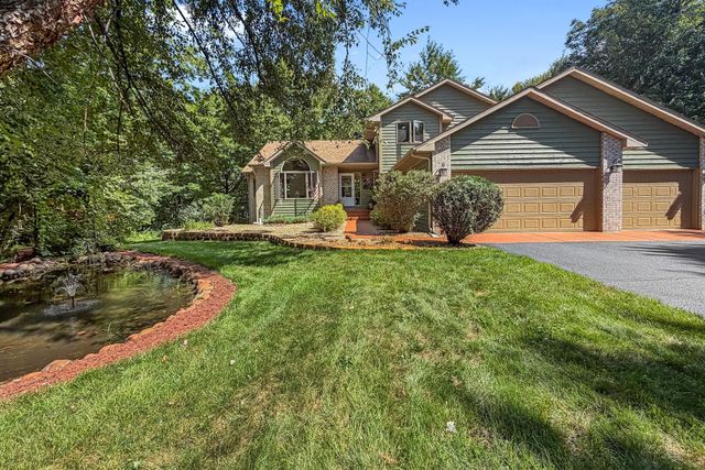 14927 Harpers Street NE, Ham Lake, MN 55304