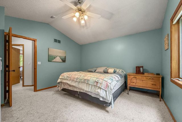 14927 Harpers Street NE, Ham Lake, MN 55304