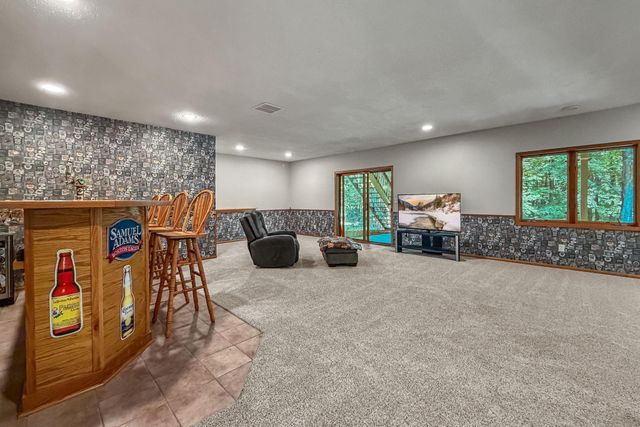 14927 Harpers Street NE, Ham Lake, MN 55304
