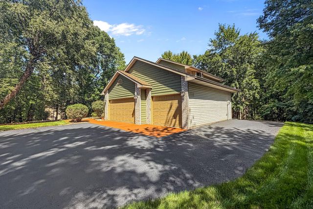 14927 Harpers Street NE, Ham Lake, MN 55304