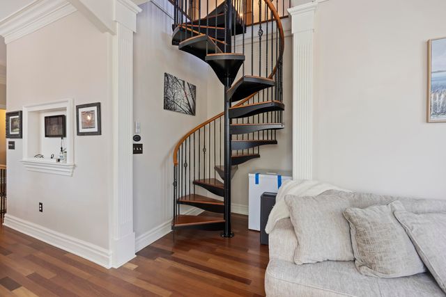 1 Bennett Bennett 3, Charleston, SC 29401