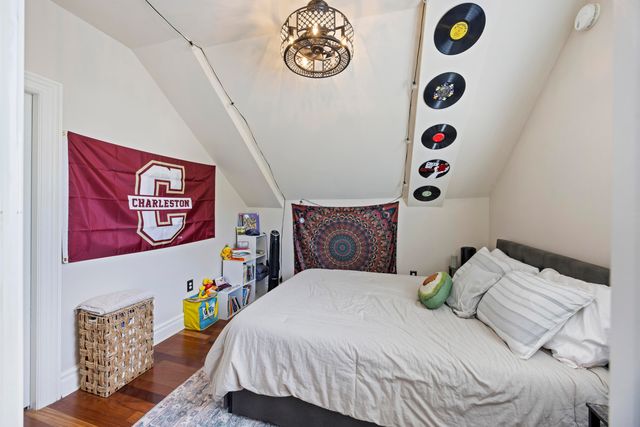 1 Bennett Bennett 3, Charleston, SC 29401