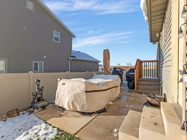 1419 WILD ROSE WAY, Ogden, UT 84404