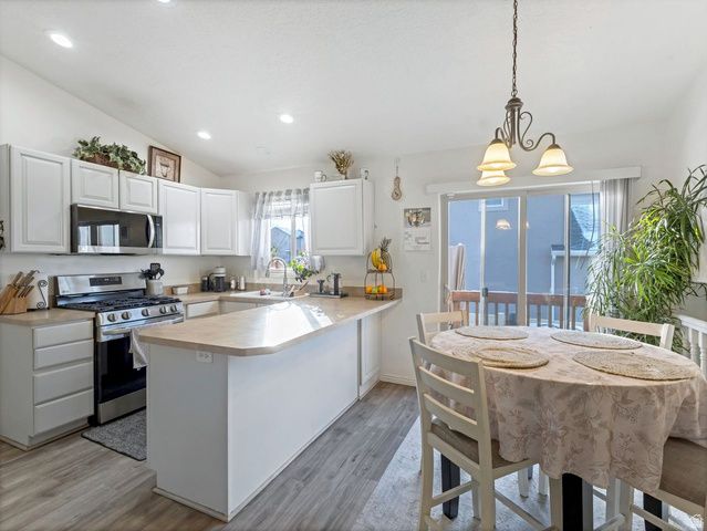 1419 WILD ROSE WAY, Ogden, UT 84404