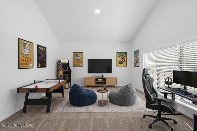 14033 N DEVAN LEE Drive, Jacksonville, FL 32226