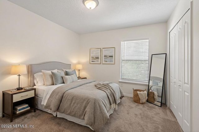 14033 N DEVAN LEE Drive, Jacksonville, FL 32226