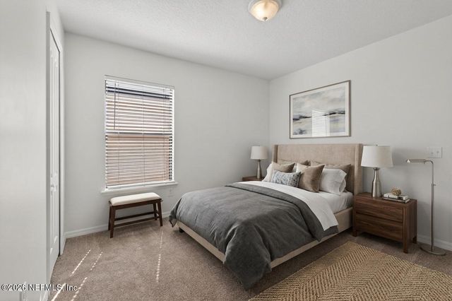 14033 N DEVAN LEE Drive, Jacksonville, FL 32226