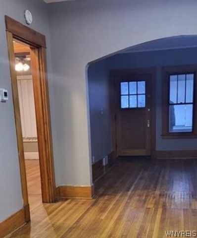 240 78th Street, Niagara Falls, NY 14304