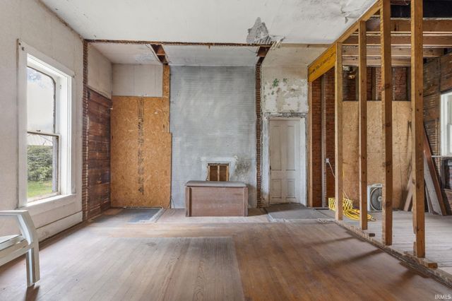 313 Bristol Avenue, Middlebury, IN 46540