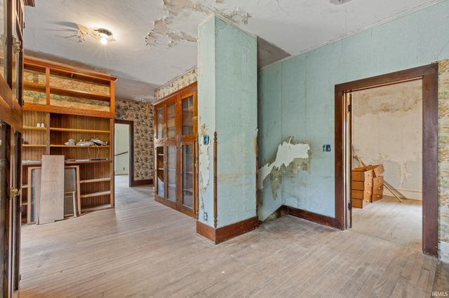 313 Bristol Avenue, Middlebury, IN 46540