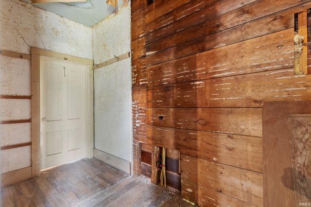 313 Bristol Avenue, Middlebury, IN 46540