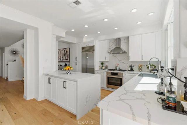 1872 Caminito De La Narcissa, Glendale, CA 91208