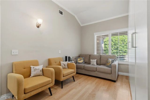 1872 Caminito De La Narcissa, Glendale, CA 91208