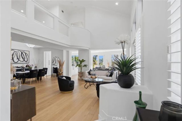 1872 Caminito De La Narcissa, Glendale, CA 91208