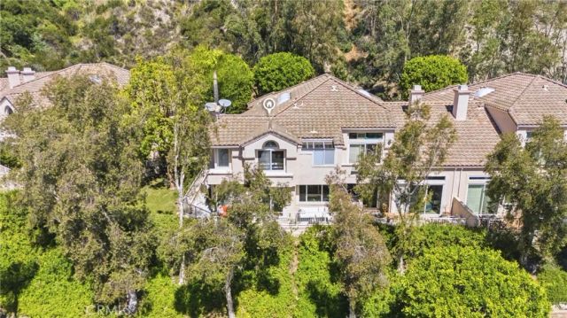 1872 Caminito De La Narcissa, Glendale, CA 91208