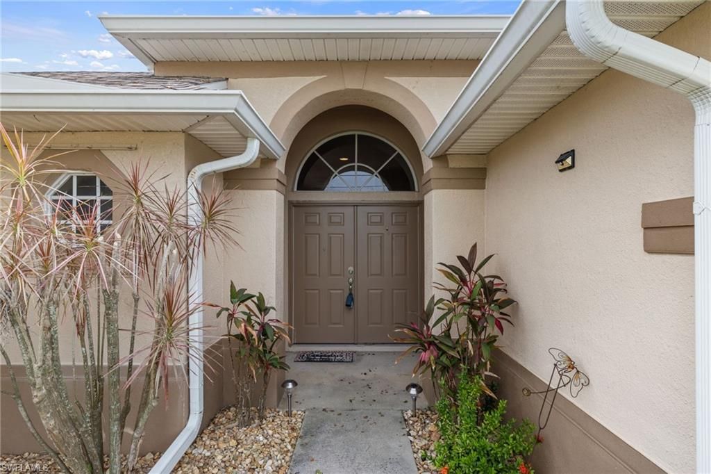 932 4th AVE, CAPE CORAL, FL 33991 — photo 2